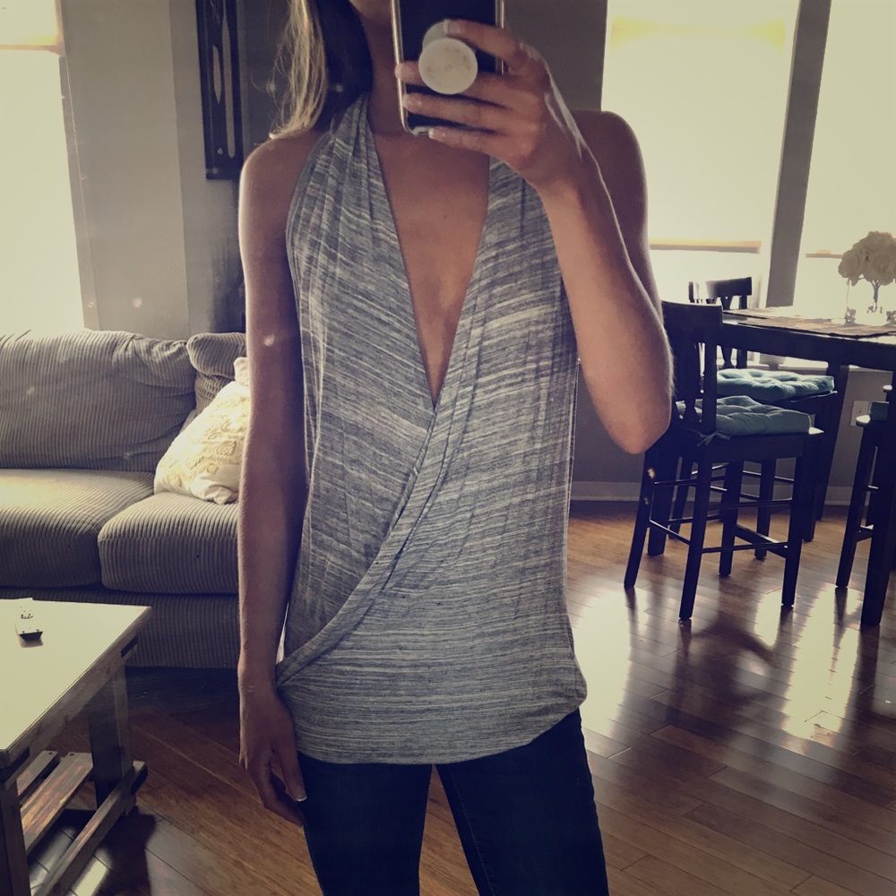 Banana Republic V neck tank